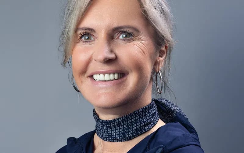 Portrait von Jacqueline Tanke