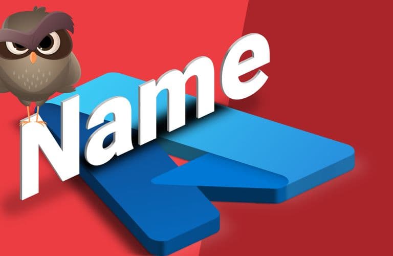 Eine Cartoon-Eule steht auf dem Wort „Name“, mit einem großen blauen Azure Logo, das auf einem roten Hintergrund liegt